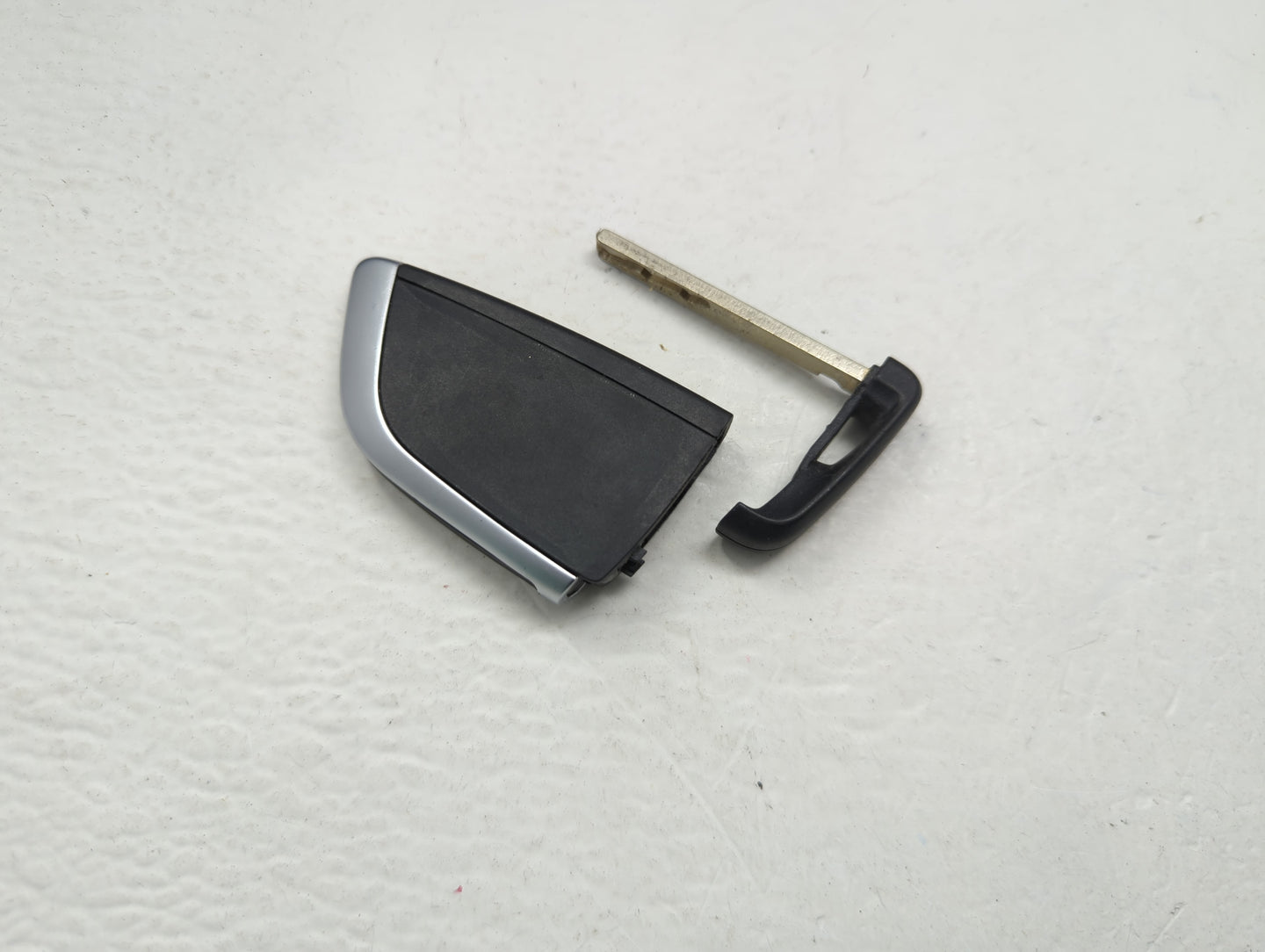 Bmw X5 Keyless Entry Remote Fob NBG-IDGNG1M 5A407D1-01 4 buttons - Oemusedautoparts1.com