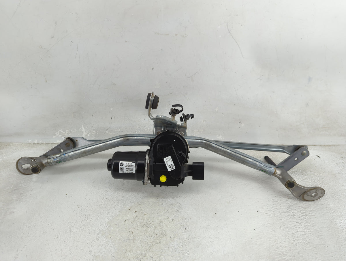 2019-2022 Bmw X5 Front Windshield Wiper Motor P/N:8 739 979 Fits Fits 2019 2020 2021 2022 OEM Used Auto Parts - Oemusedautop