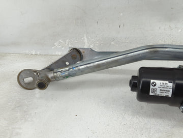 2019-2022 Bmw X5 Front Windshield Wiper Motor P/N:8 739 979 Fits Fits 2019 2020 2021 2022 OEM Used Auto Parts
