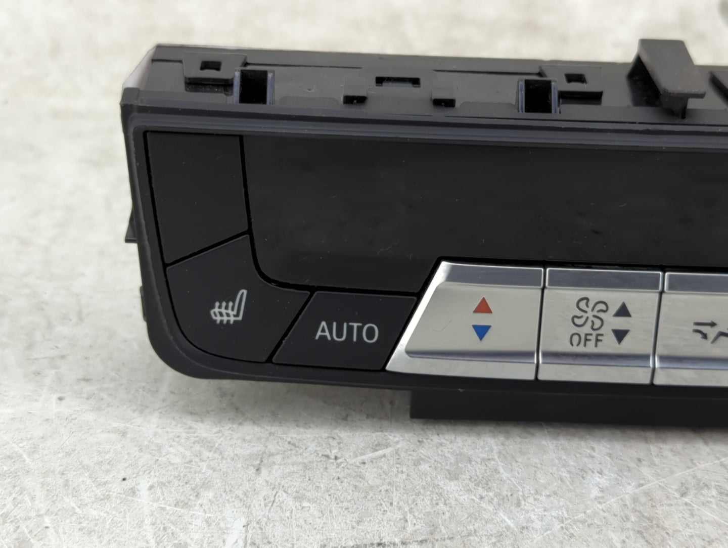2019-2021 Bmw X7 Climate Control Module Temperature AC/Heater Replacement P/N:9462515-01 Fits Fits 2019 2020 2021 2022 OEM U