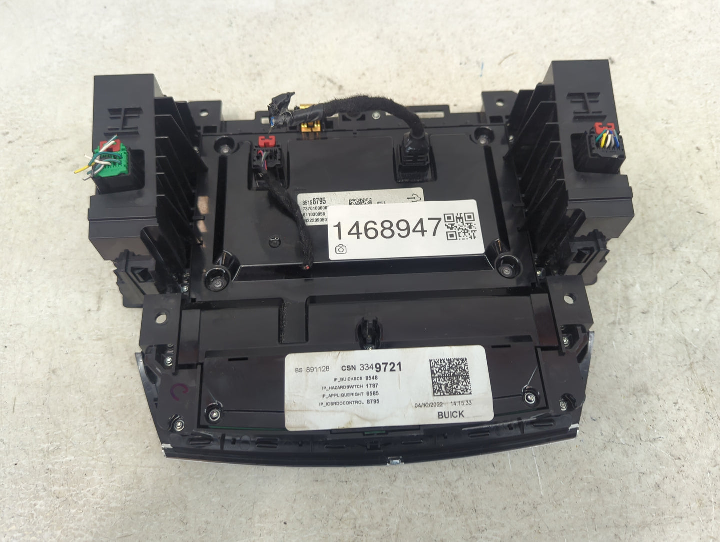 2022 Buick Enclave Radio AM FM Cd Player Receiver Replacement P/N:84401787 10133481 Fits OEM Used Auto Parts - Oemusedautopa