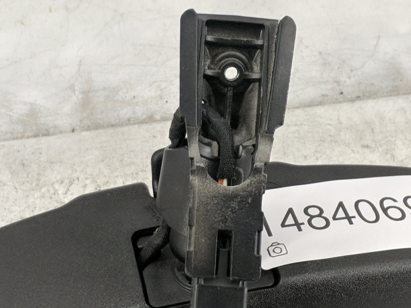 2013-2021 Buick Encore Interior Rear View Mirror Replacement OEM P/N:E11 046391 E11 026391 Fits OEM Used Auto Parts - Oemuse