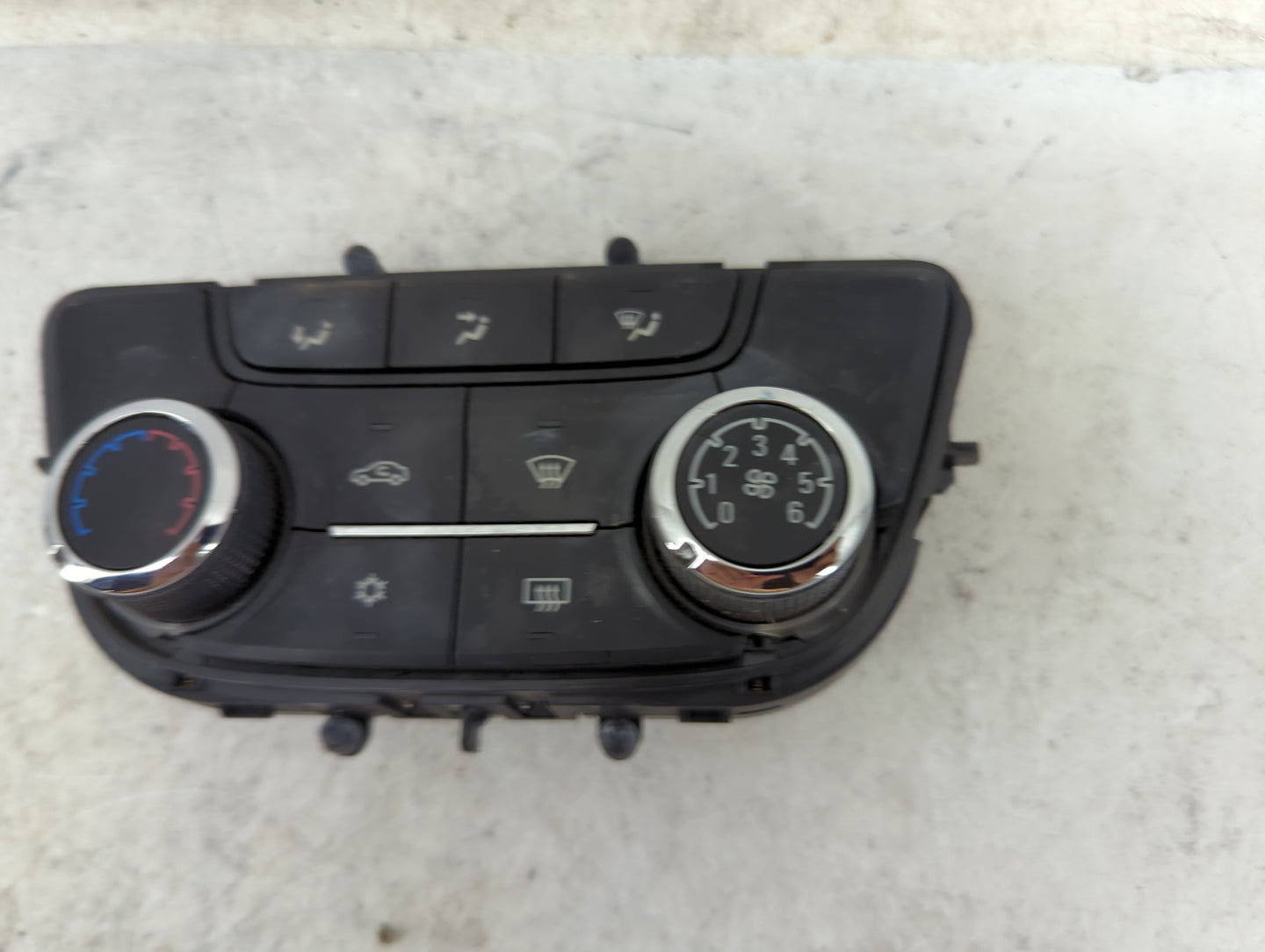 2017-2021 Buick Encore Climate Control Module Temperature AC/Heater Replacement P/N:39081561 A2C1134980001 Fits OEM Used Aut
