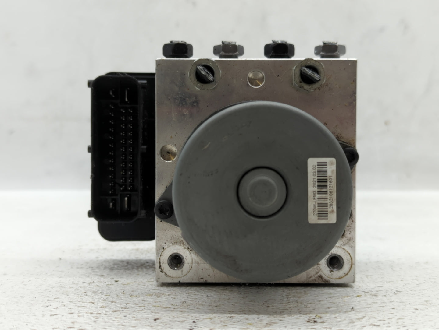 2017-2021 Buick Encore ABS Pump Control Module Replacement P/N:42587917 Fits Fits 2017 2018 2019 2020 2021 OEM Used Auto Par