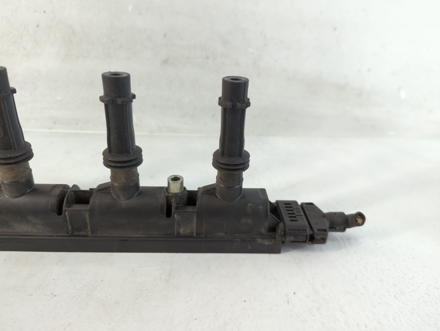 2022 Buick Encore IGNITION COIL - Oemusedautoparts1.com