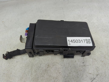 2021-2022 Buick Envision Fusebox Fuse Box Panel Relay Module P/N:85127888 145631-144-22 Fits Fits 2021 2022 OEM Used Auto Pa