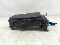 2021-2022 Buick Envision Fusebox Fuse Box Panel Relay Module P/N:85127888 145631-144-22 Fits Fits 2021 2022 OEM Used Auto Pa