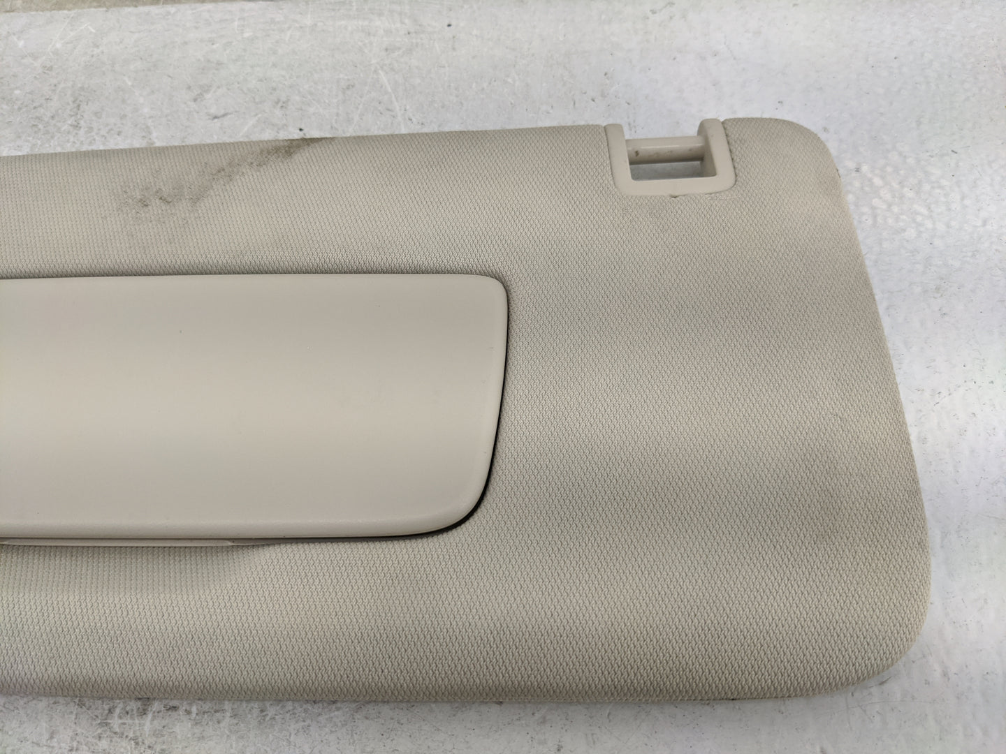 2021-2022 Buick Envision Sun Visor Shade Replacement Driver Left Mirror Fits Fits 2021 2022 OEM Used Auto Parts - Oemusedaut