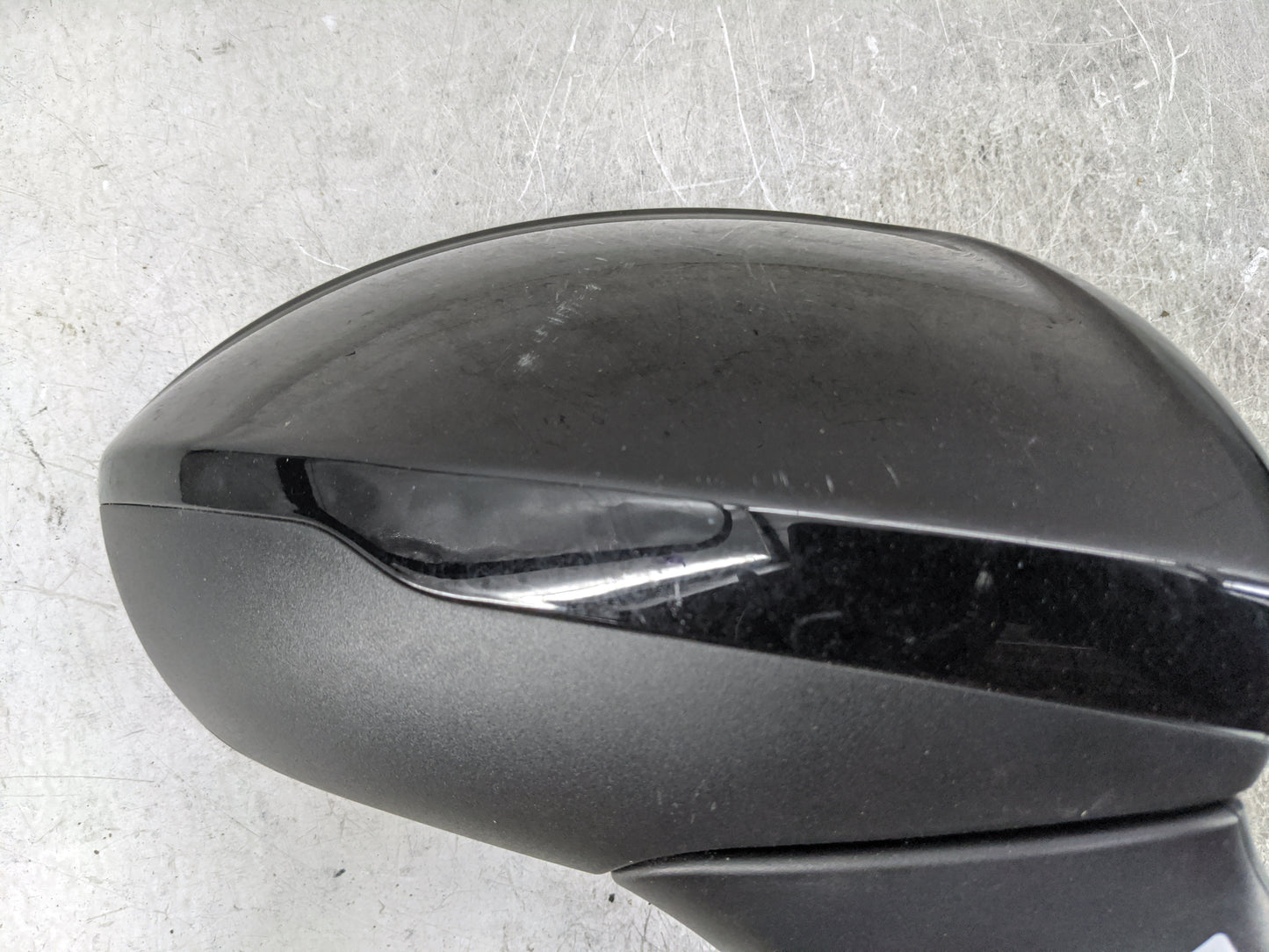 2021-2022 Buick Envision Passenger Side View Mirror - Right Door Mirror OEM Used - Oemusedautoparts1.com