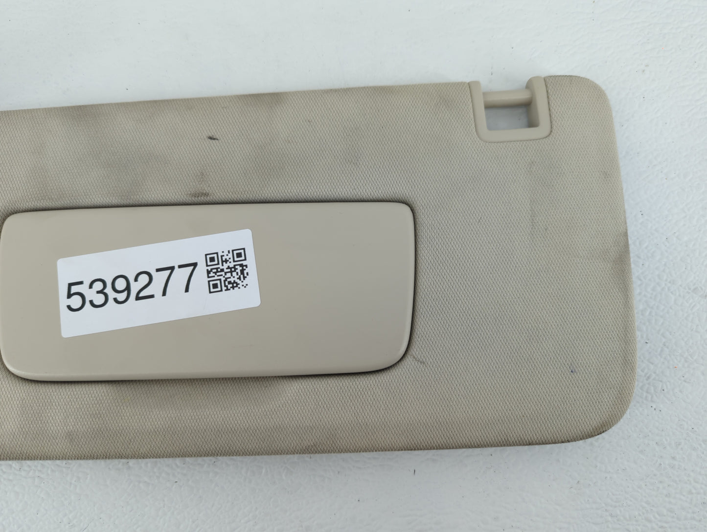 2021-2022 Buick Envision Sun Visor Shade Replacement Passenger Right Mirror Fits Fits 2021 2022 OEM Used Auto Parts - Oemuse