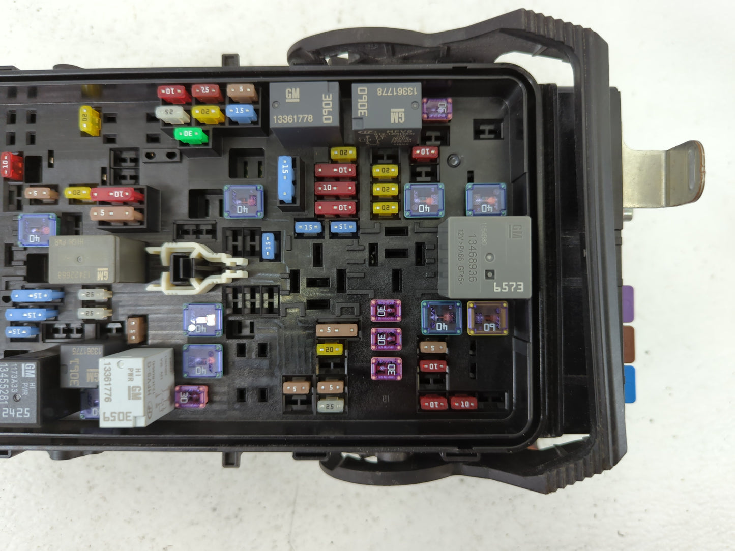2021-2022 Buick Envision Fusebox Fuse Box Panel Relay Module P/N:082304-248-21 85127888_01 Fits Fits 2021 2022 OEM Used Auto