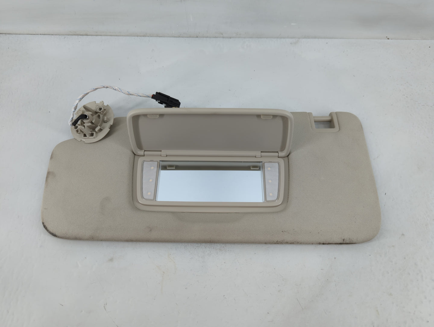 2021-2022 Buick Envision Sun Visor Shade Replacement Driver Left Mirror Fits Fits 2021 2022 OEM Used Auto Parts - Oemusedaut