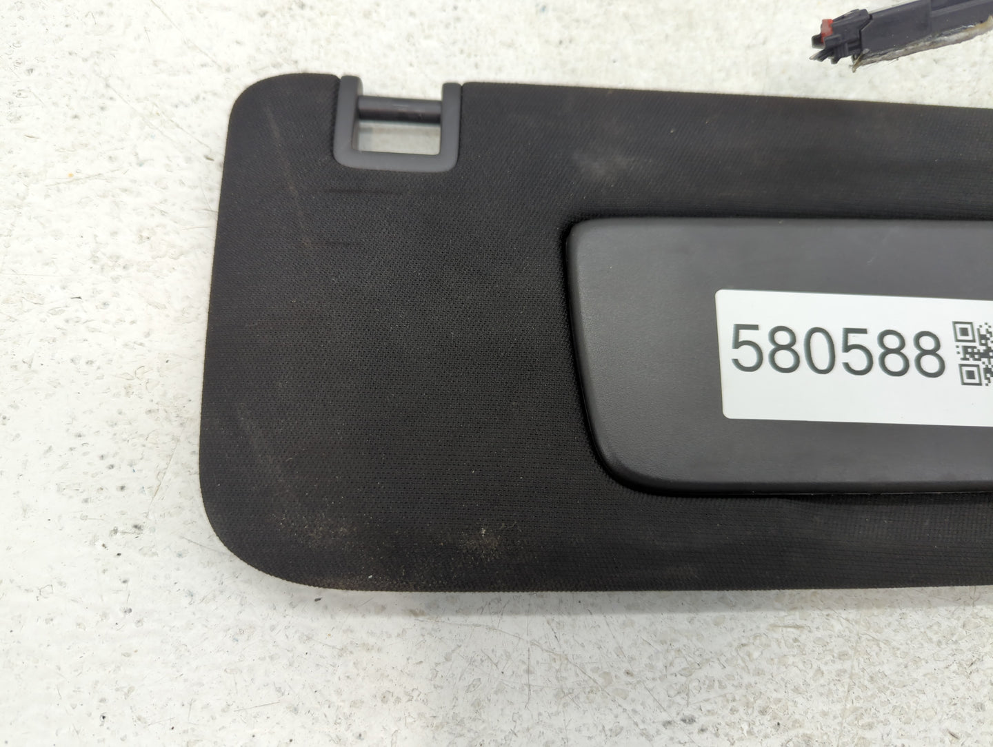 2020 Cadillac Ct4 Sun Visor Shade Replacement Passenger Right Mirror Fits OEM Used Auto Parts - Oemusedautoparts1.com