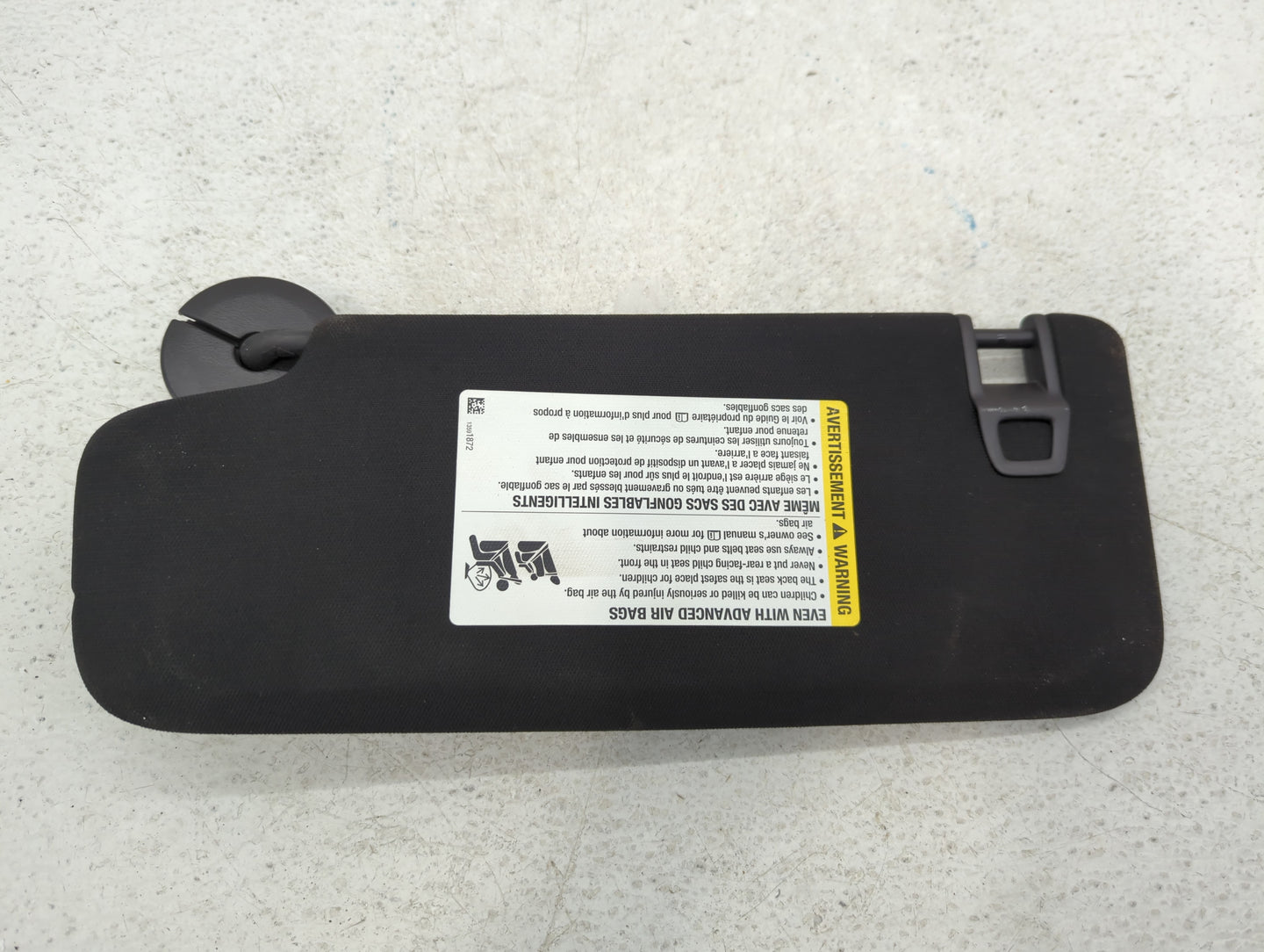 2020 Cadillac Ct4 Sun Visor Shade Replacement Passenger Right Mirror Fits OEM Used Auto Parts - Oemusedautoparts1.com