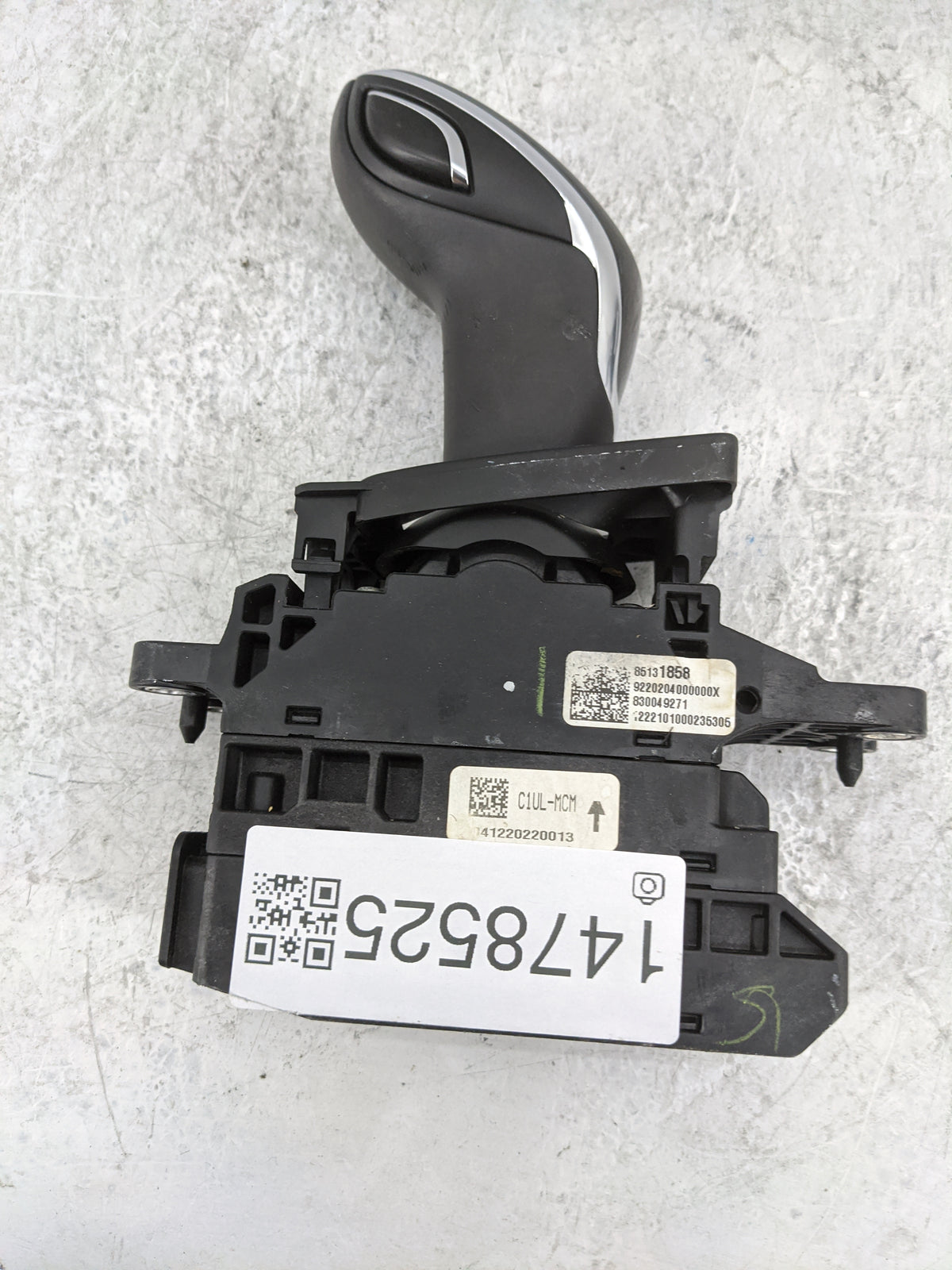 2022 Cadillac Xt5 Floor Console Assembly Shifter Black - Oemusedautoparts1.com