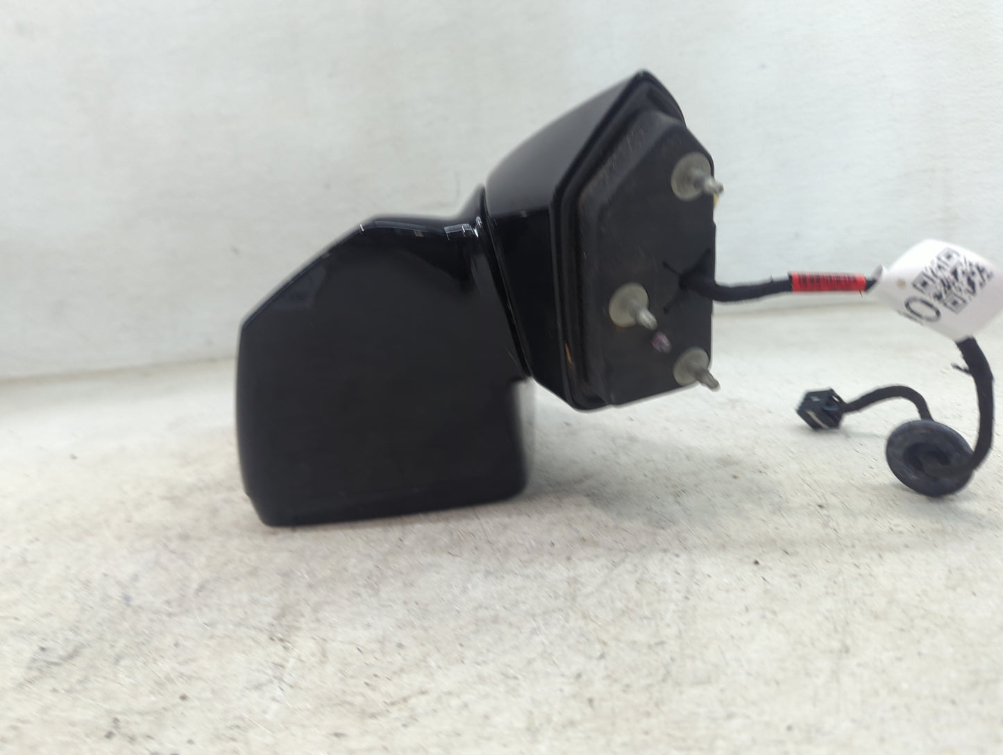 2019-2022 Chevrolet Blazer Driver Side View Mirror - Left Door Mirror OEM Used - Oemusedautoparts1.com