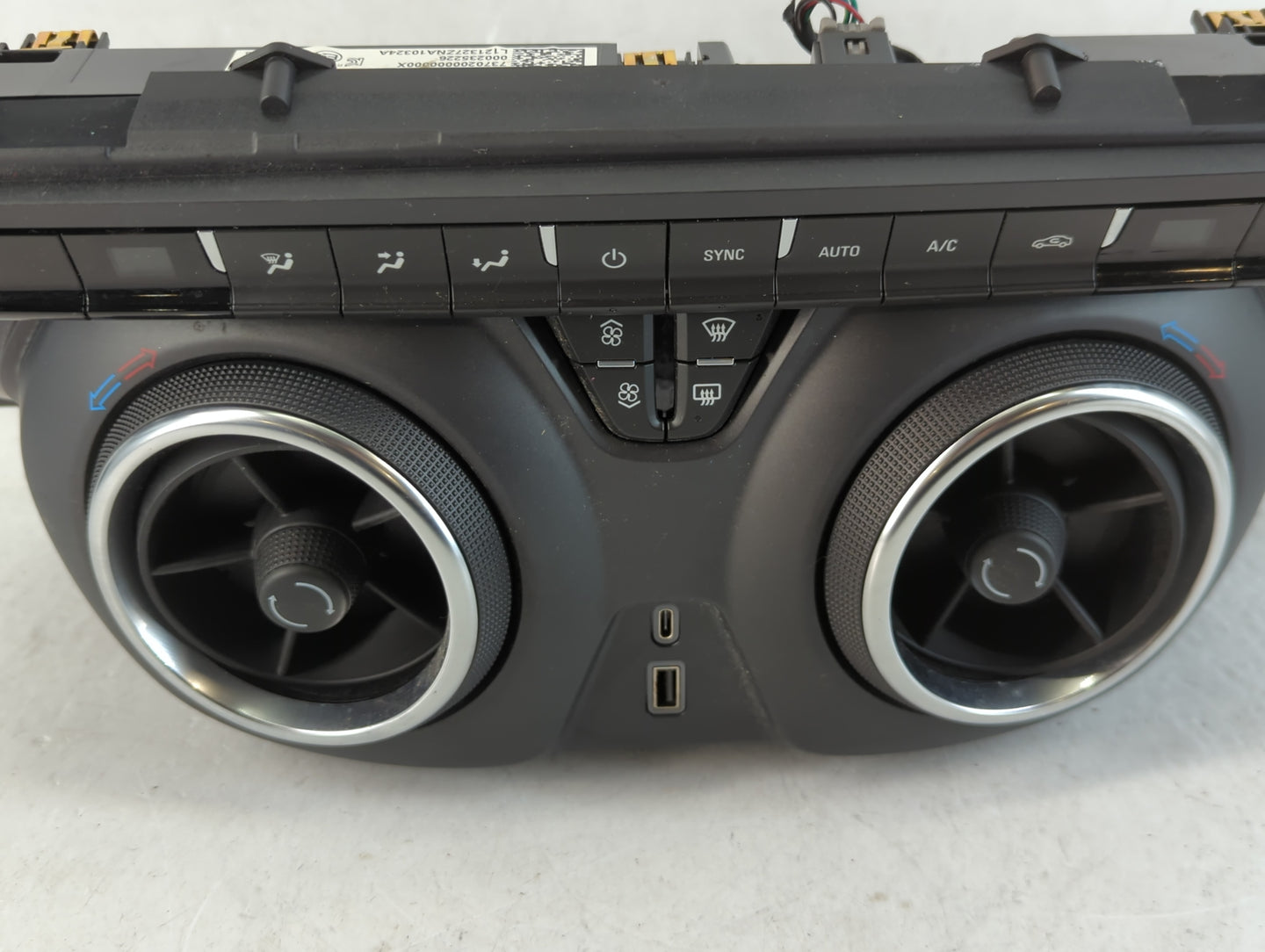 2019-2022 Chevrolet Blazer Climate Control Module Temperature AC/Heater Replacement P/N:84769060 Fits Fits 2019 2020 2021 20