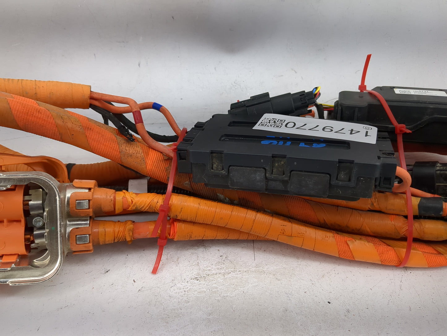2022 Chevrolet Bolt Euv Hybrid DC Synergy Drive Power Inverter P/N:24046721 8480200000000X, 557802566, P12208722032813S Fits