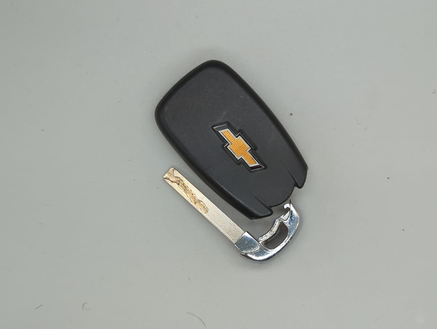Chevrolet Camaro Keyless Entry Remote Fob HYQ4ES 13522890 4 buttons - Oemusedautoparts1.com