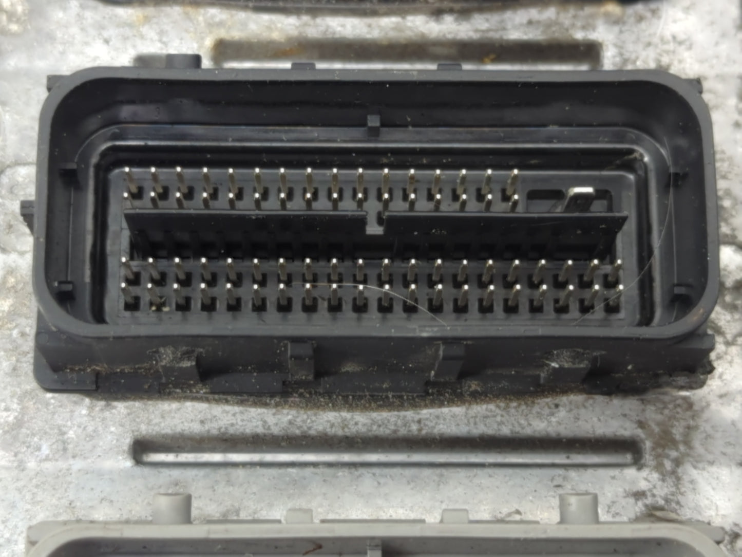2017-2022 Chevrolet Colorado PCM Engine Control Computer ECU ECM PCU OEM P/N:812835949 12710312 Fits OEM Used Auto Parts - O