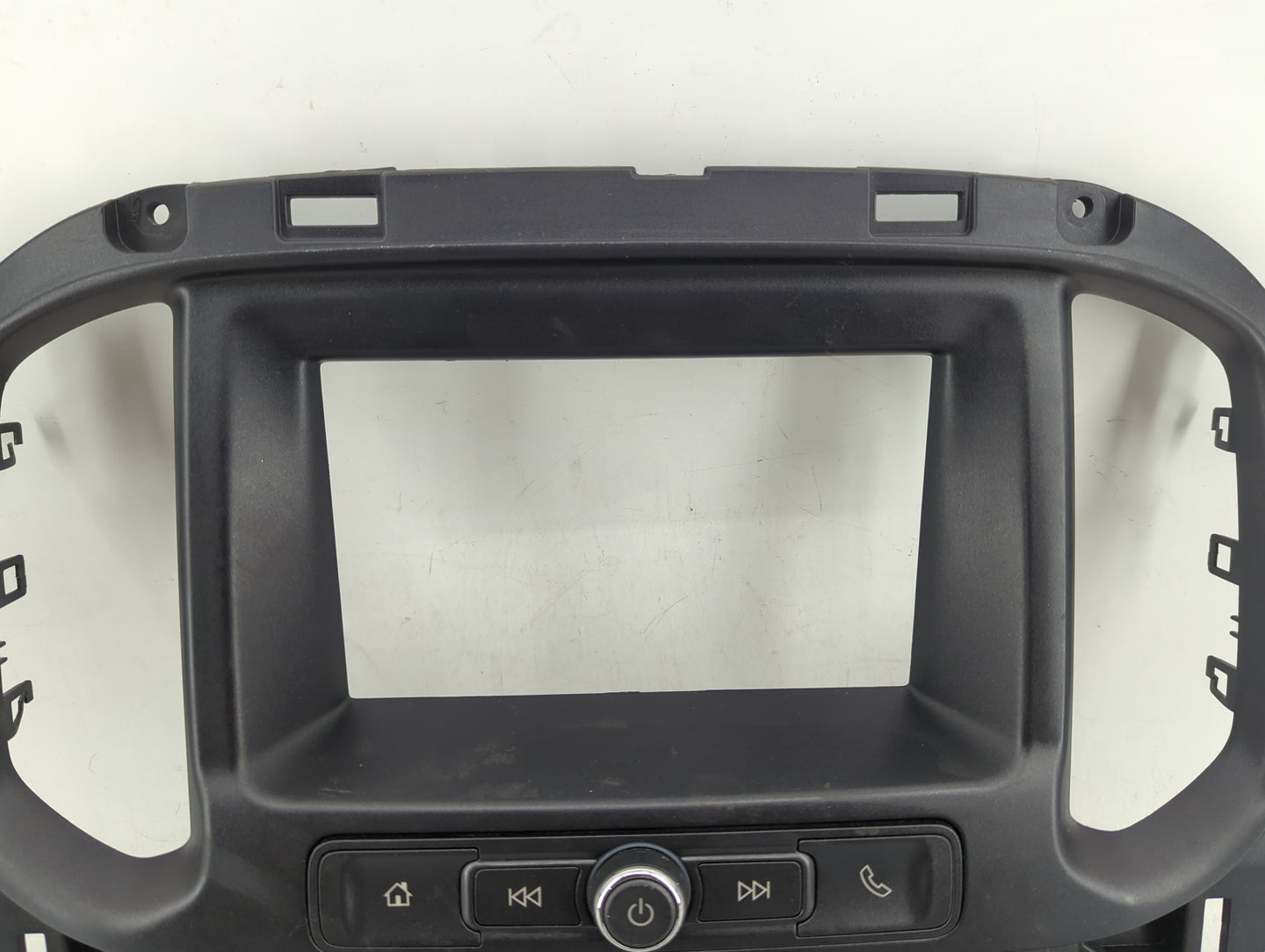 2020-2022 Chevrolet Colorado Radio Control Panel - Oemusedautoparts1.com