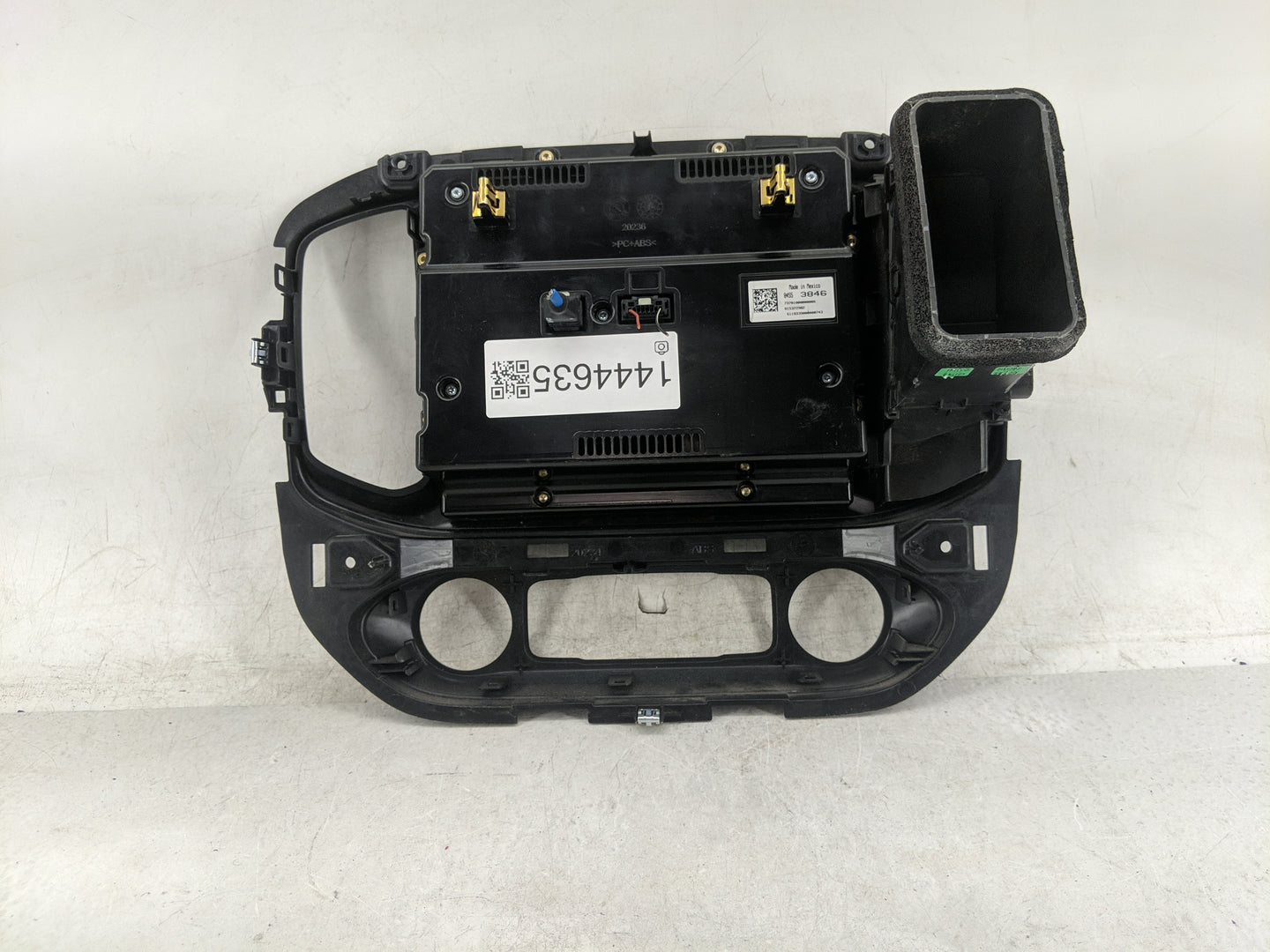 2020-2022 Chevrolet Colorado Radio Control Panel - Oemusedautoparts1.com