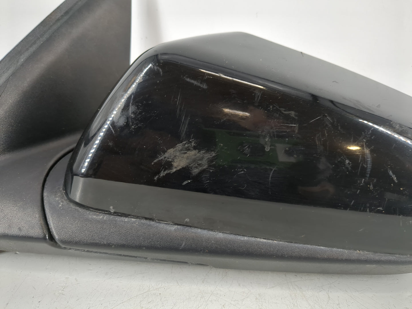 2018-2022 Chevrolet Equinox Driver Side View Mirror - Left Door Mirror OEM Used - Oemusedautoparts1.com