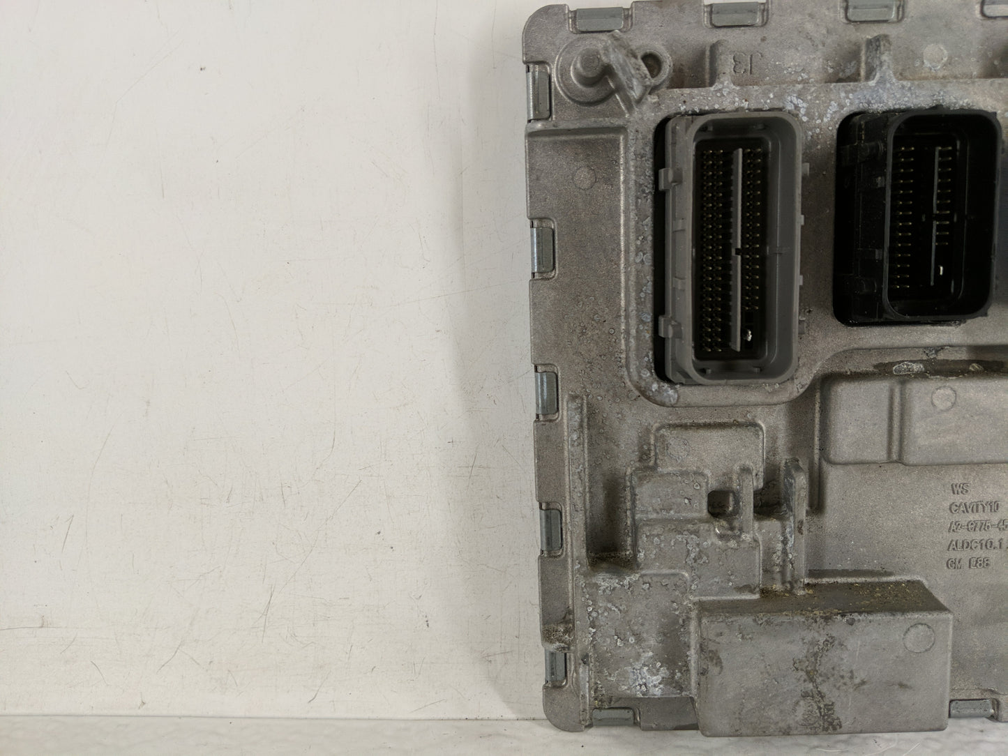 2020-2022 Chevrolet Equinox PCM Engine Control Computer ECU ECM PCU OEM P/N:12718932 Fits Fits 2020 2021 2022 OEM Used Auto 