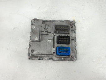 compare product 2020-2022 Chevrolet Equinox PCM Engine Control Computer ECU ECM PCU OEM P/N:12718932 Fits Fits 2020 2021 2022 OEM Used Auto Parts