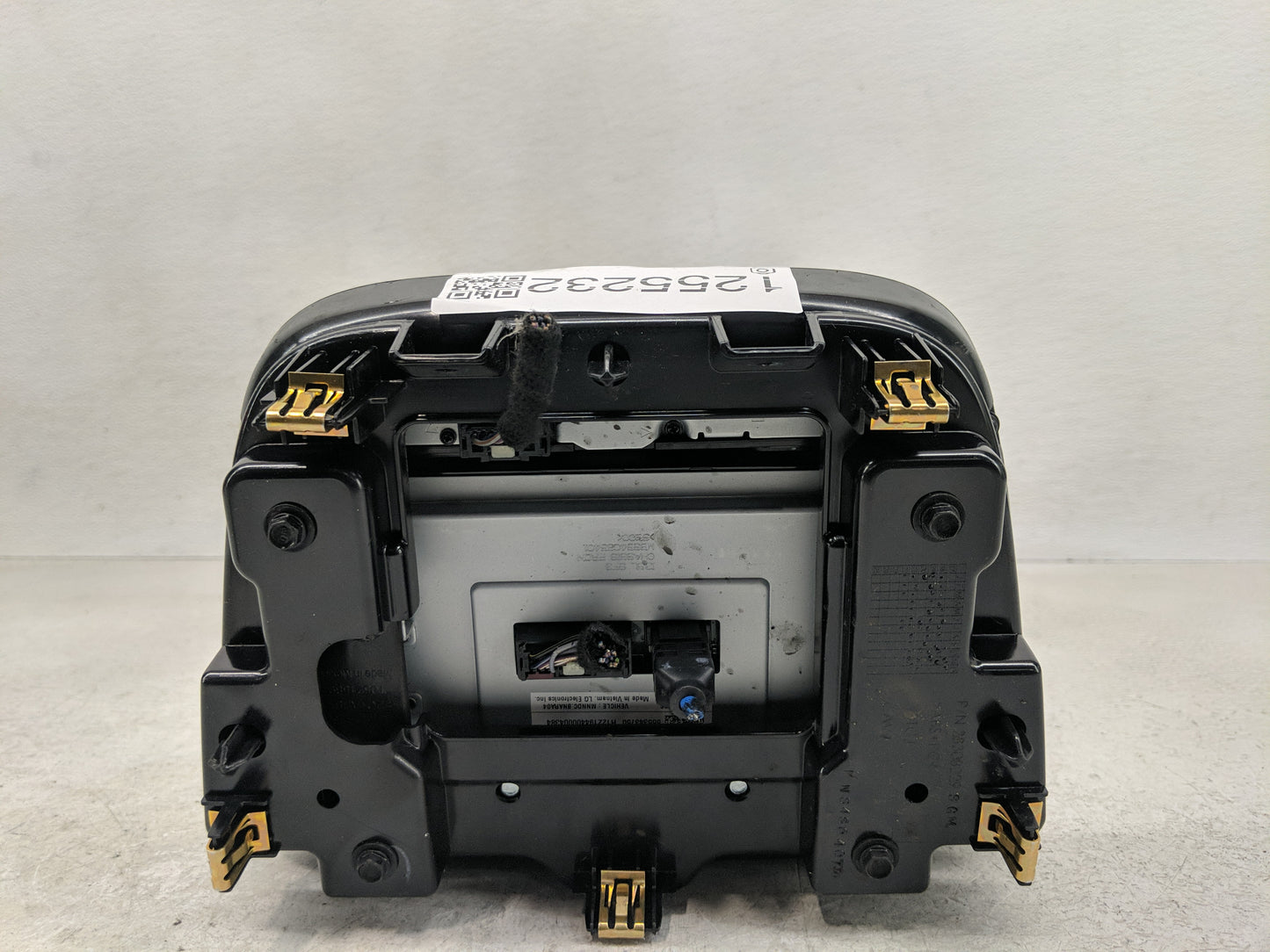 2022 Chevrolet Equinox Radio AM FM Cd Player Receiver Replacement Fits OEM Used Auto Parts - Oemusedautoparts1.com