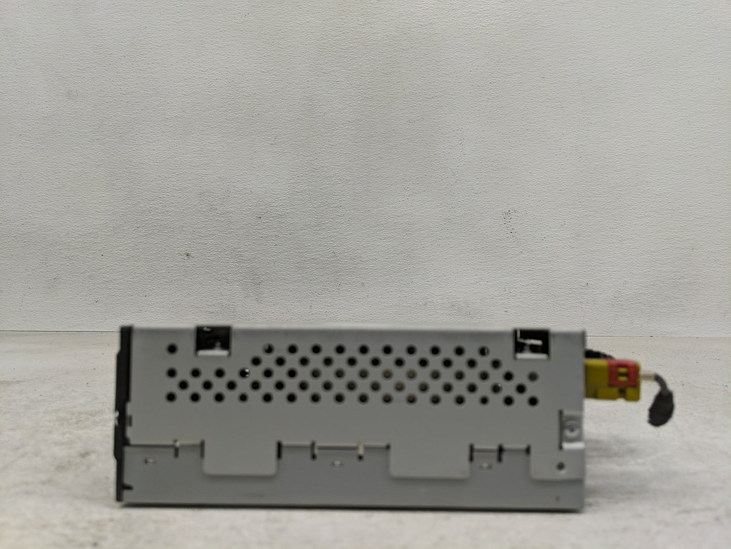 2020-2022 Chevrolet Equinox Radio AM FM Cd Player Receiver Replacement P/N:86804753 84799542 Fits Fits 2020 2021 2022 OEM Us