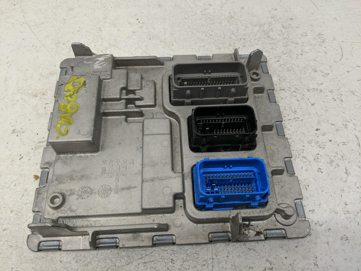 2020-2022 Chevrolet Equinox PCM Engine Control Computer ECU ECM PCU OEM P/N:12718932 Fits Fits 2020 2021 2022 OEM Used Auto 