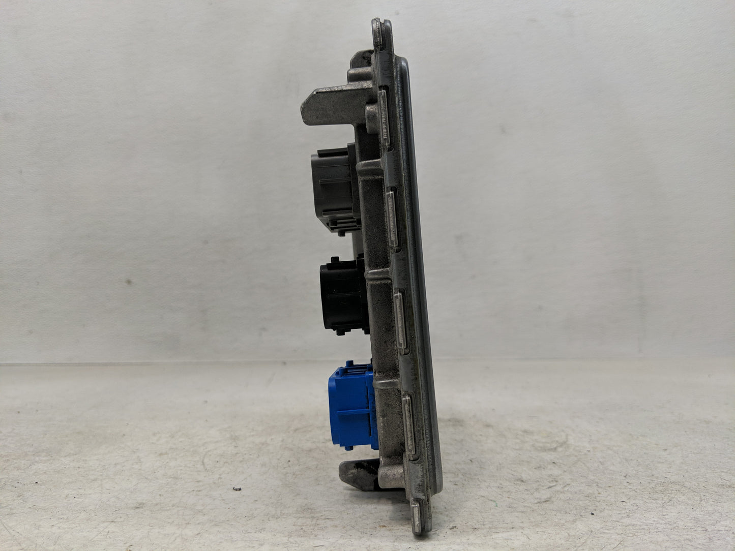 2020-2022 Chevrolet Equinox PCM Engine Control Computer ECU ECM PCU OEM P/N:116833270 12718932 Fits Fits 2020 2021 2022 OEM 
