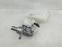 2018-2022 Chevrolet Equinox Brake Master Cylinder 1377049 - Oemusedautoparts1.com