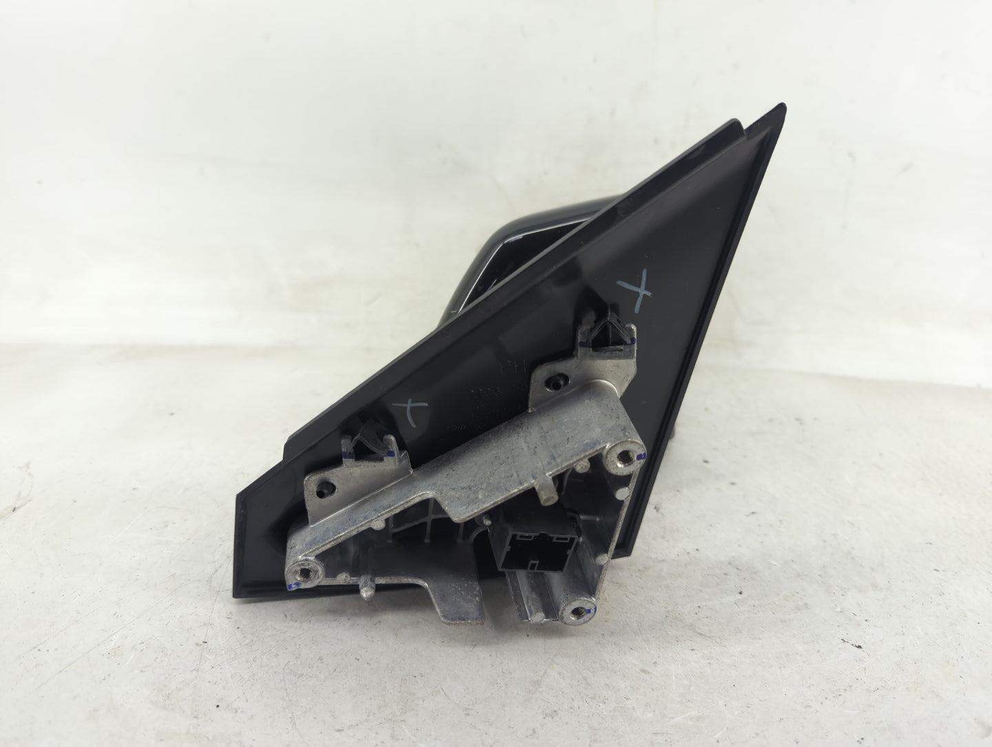 2018-2022 Chevrolet Equinox Passenger Side View Mirror - Right Door Mirror OEM Used - Oemusedautoparts1.com