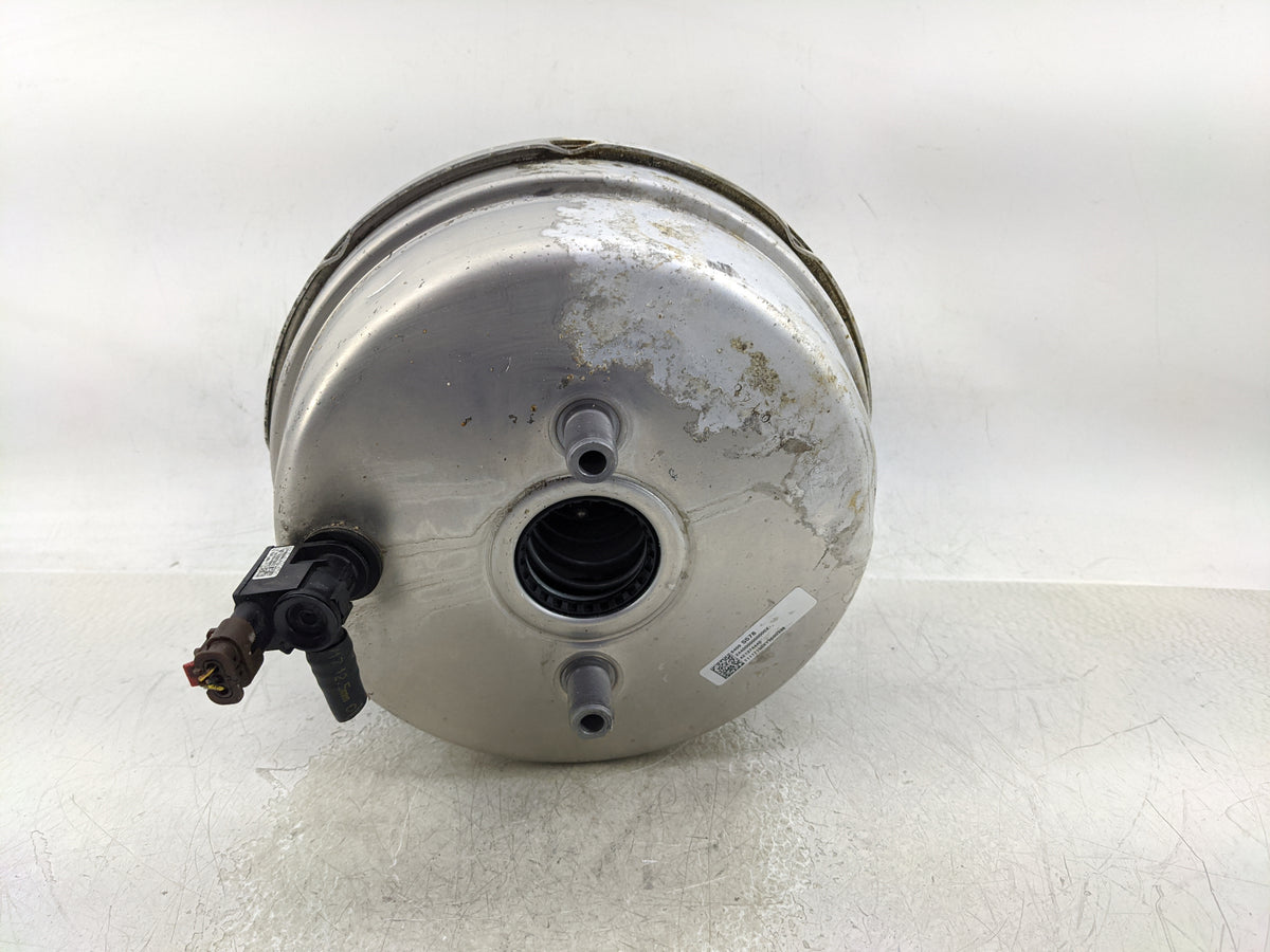 2018-2022 Chevrolet Equinox Power Brake Booster Oem 1382166 - Oemusedautoparts1.com