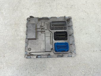 compare product 2020-2022 Chevrolet Equinox PCM Engine Control Computer ECU ECM PCU OEM P/N:12718932 Fits Fits 2020 2021 2022 OEM Used Auto Parts