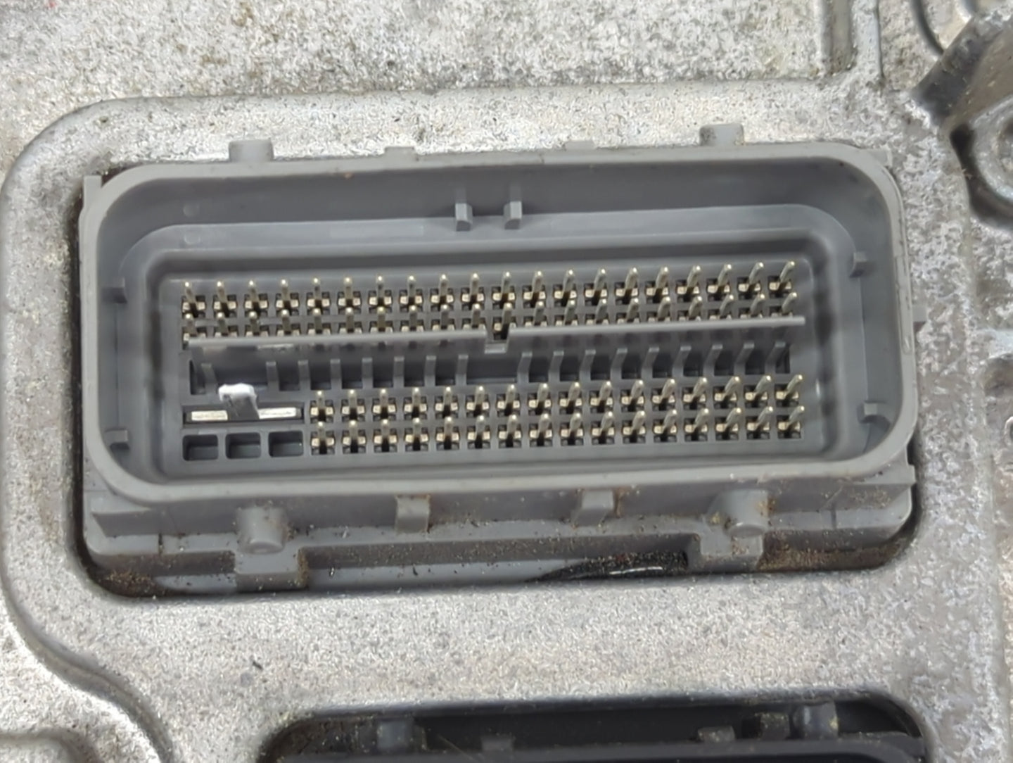 2020-2022 Chevrolet Equinox PCM Engine Control Computer ECU ECM PCU OEM P/N:12718932 Fits Fits 2020 2021 2022 OEM Used Auto 