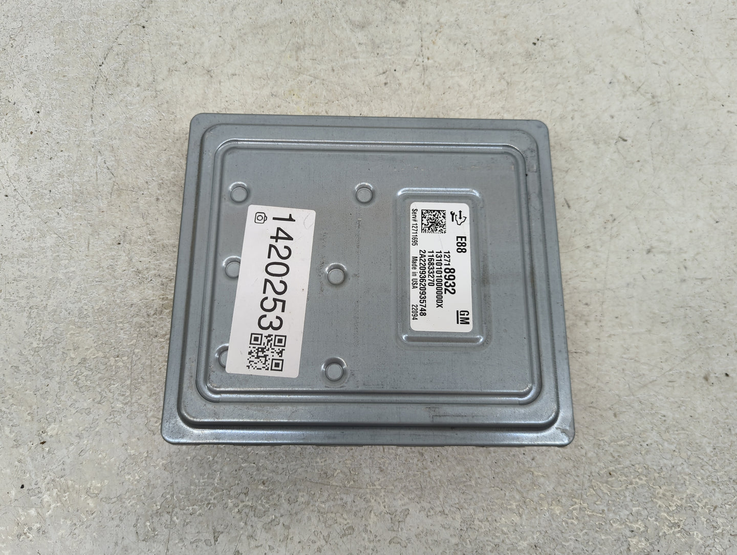 2020-2022 Chevrolet Equinox PCM Engine Control Computer ECU ECM PCU OEM P/N:12718932 Fits Fits 2020 2021 2022 OEM Used Auto 