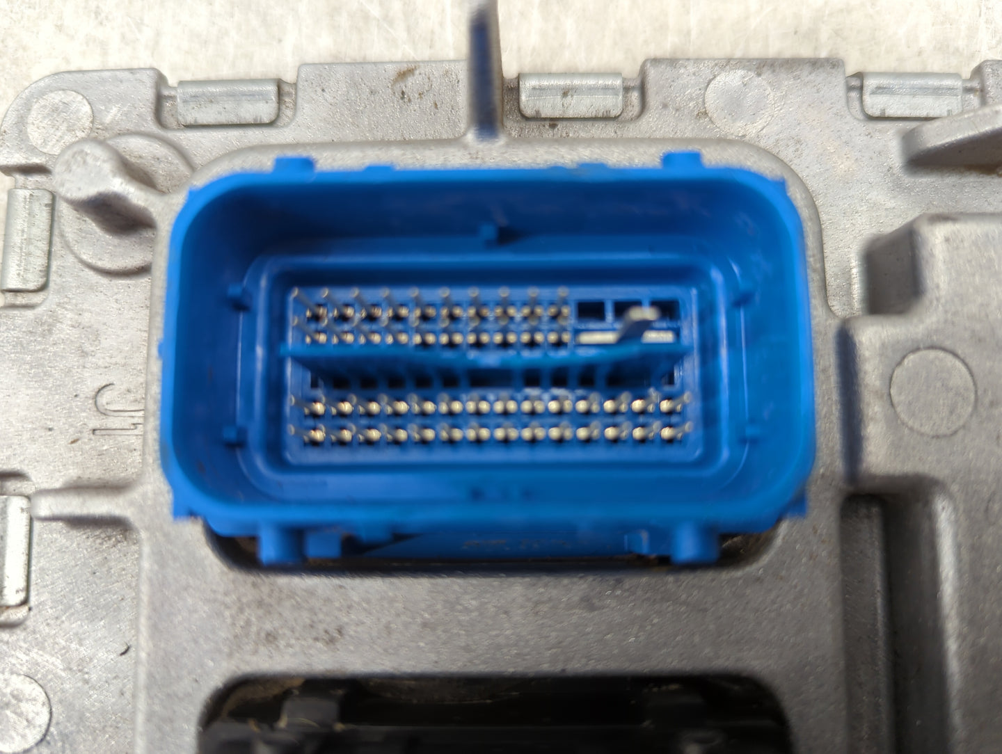 2020-2022 Chevrolet Equinox PCM Engine Control Computer ECU ECM PCU OEM P/N:12739544 Fits Fits 2020 2021 2022 OEM Used Auto 