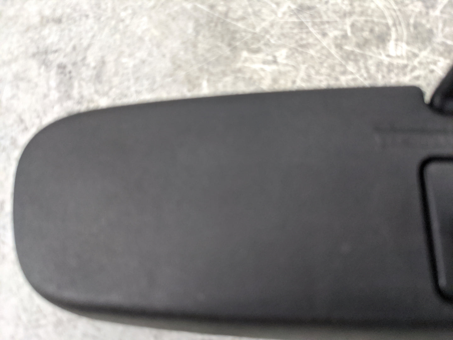 2018-2022 Chevrolet Equinox Interior Rear View Mirror Replacement OEM P/N:A048070 026150 Fits OEM Used Auto Parts - Oemuseda