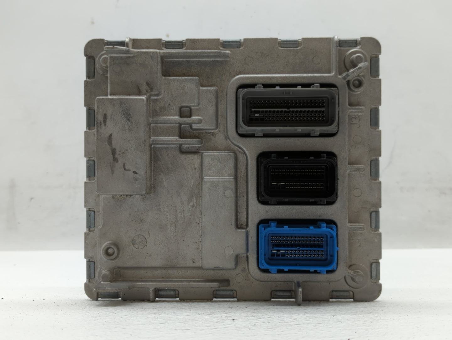 2020-2022 Chevrolet Equinox PCM Engine Control Computer ECU ECM PCU OEM P/N:A2-C747-7570-0-AC Fits Fits 2020 2021 2022 OEM U