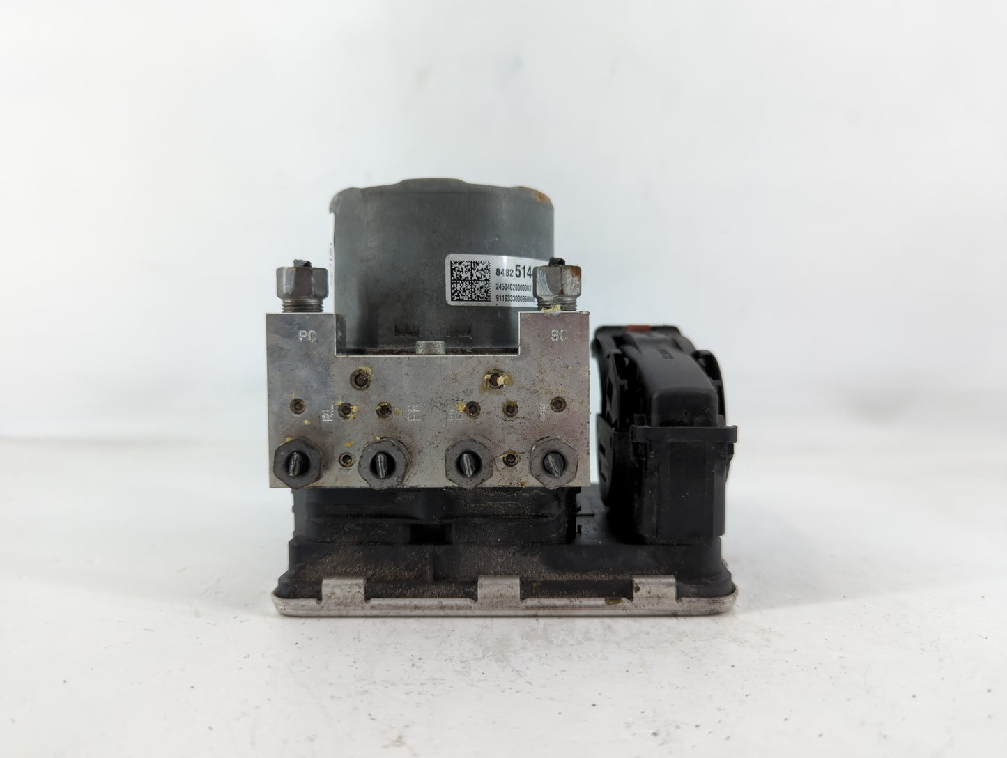 2020-2022 Chevrolet Equinox ABS Pump Control Module Replacement P/N:84825144 Fits Fits 2020 2021 2022 OEM Used Auto Parts - 