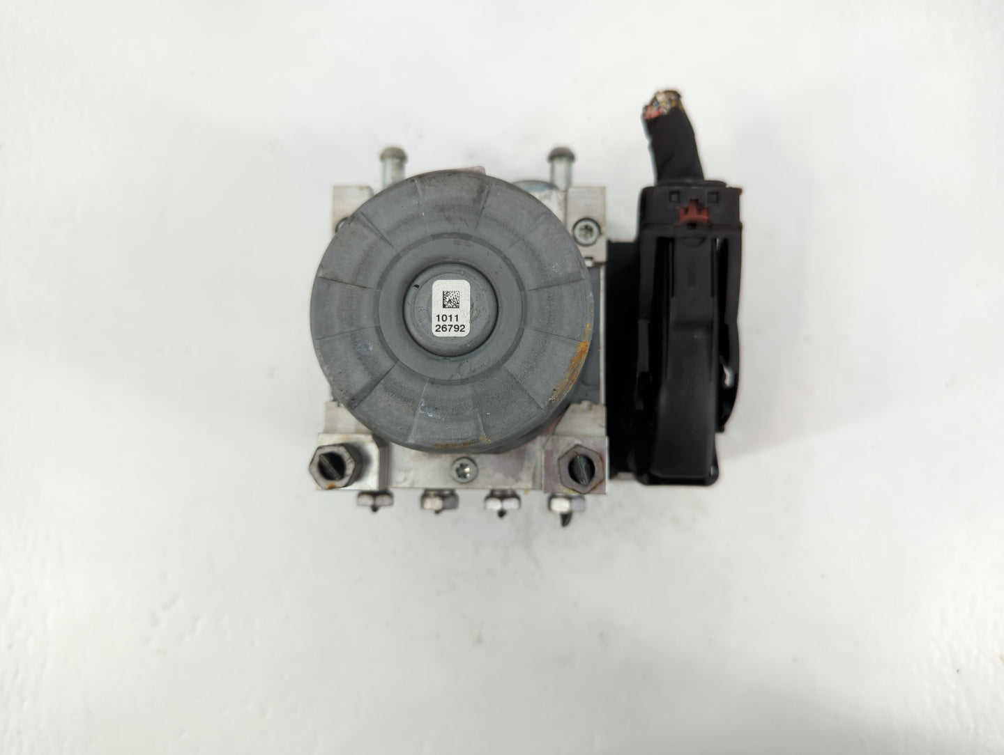 2020-2022 Chevrolet Equinox ABS Pump Control Module Replacement P/N:84825144 Fits Fits 2020 2021 2022 OEM Used Auto Parts - 