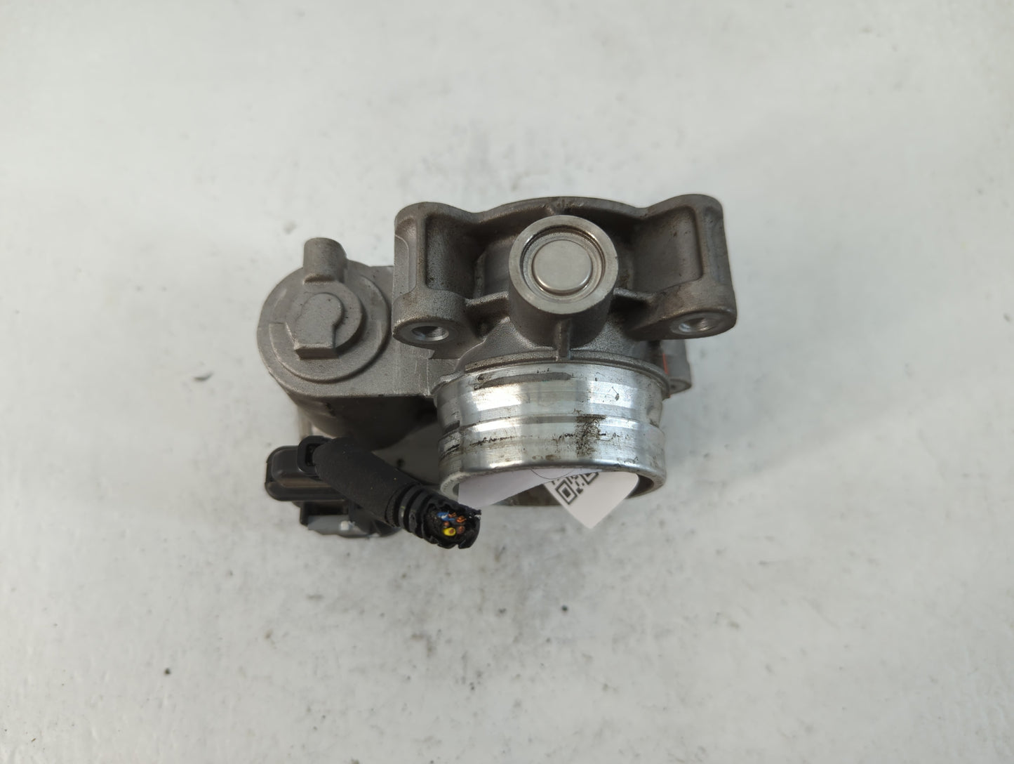 2018-2022 Chevrolet Equinox Throttle Body P/N:12671379AA Fits Fits 2016 2017 2018 2019 2020 2021 2022 OEM Used Auto Parts - 