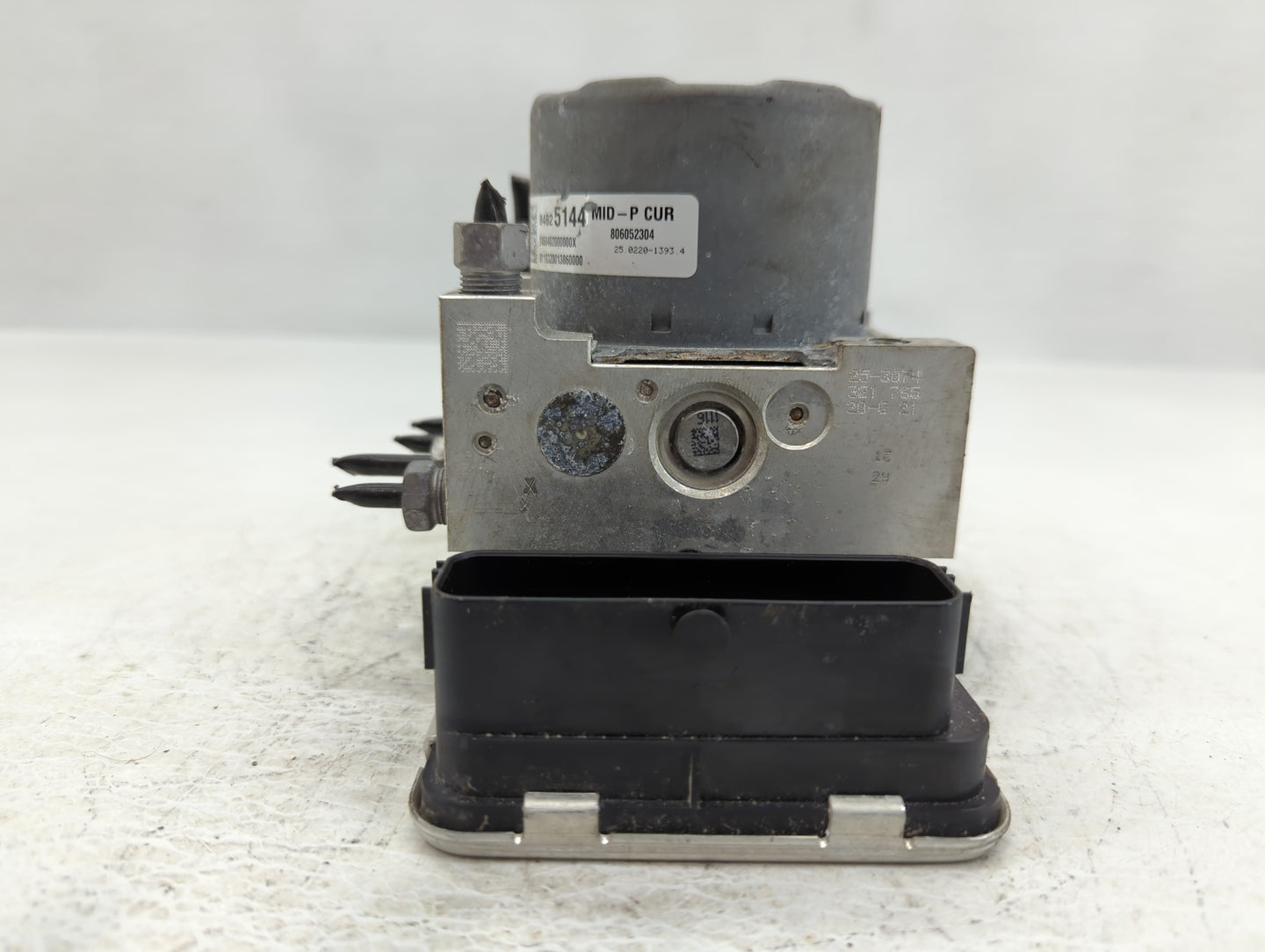2020-2022 Chevrolet Equinox ABS Pump Control Module Replacement P/N:84825144 Fits Fits 2020 2021 2022 OEM Used Auto Parts - 