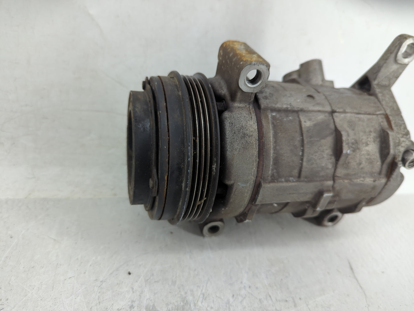 2017-2021 Chevrolet Express 2500 Air Conditioning A/c Ac Compressor Oem - Oemusedautoparts1.com