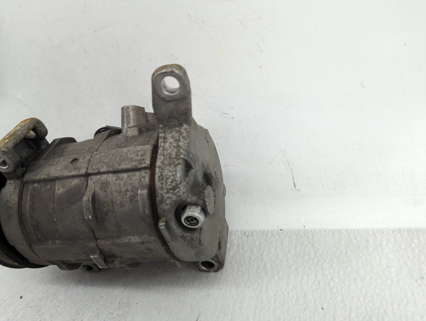 2017-2021 Chevrolet Express 2500 Air Conditioning A/c Ac Compressor Oem - Oemusedautoparts1.com
