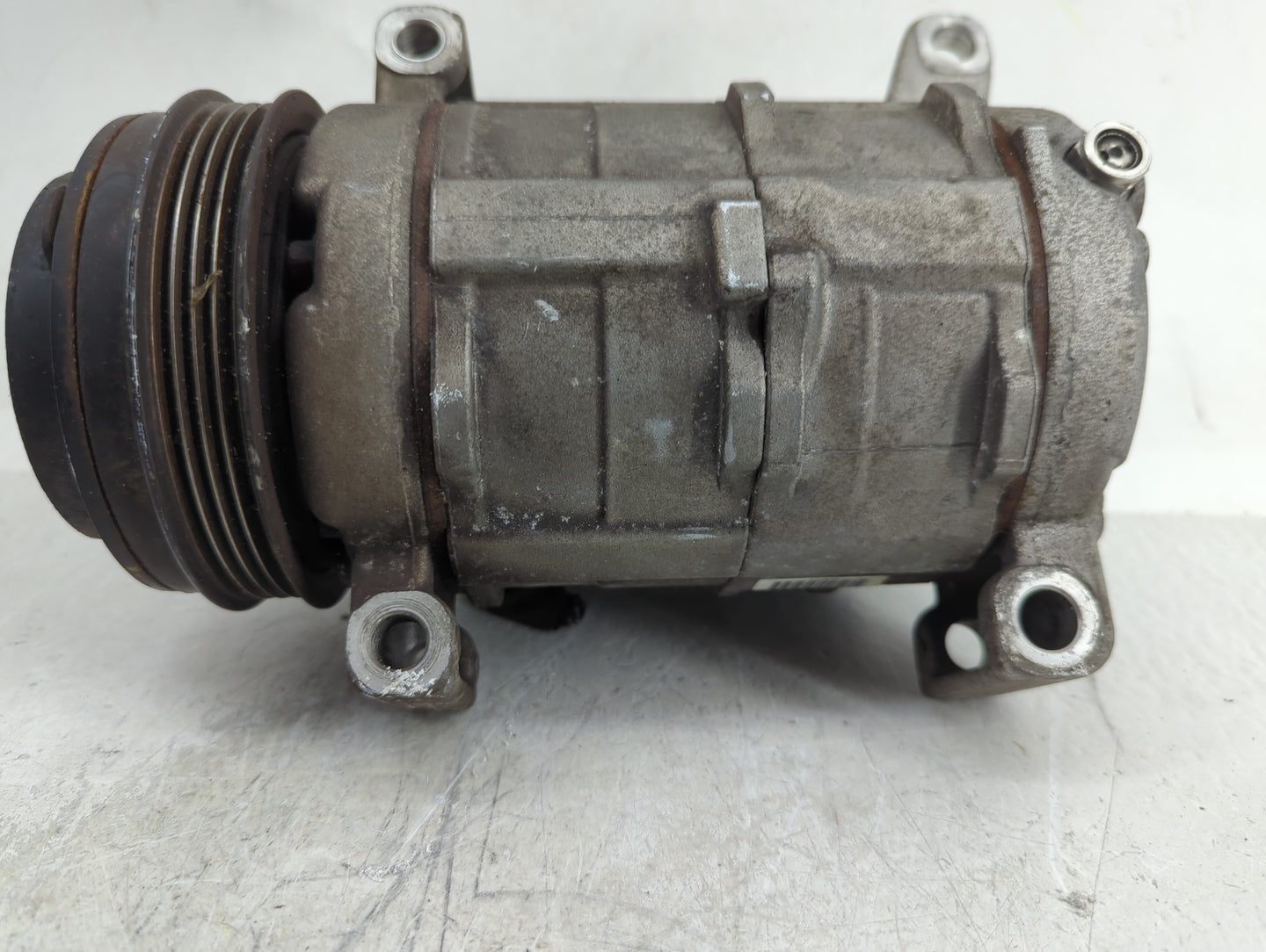 2017-2021 Chevrolet Express 2500 Air Conditioning A/c Ac Compressor Oem - Oemusedautoparts1.com