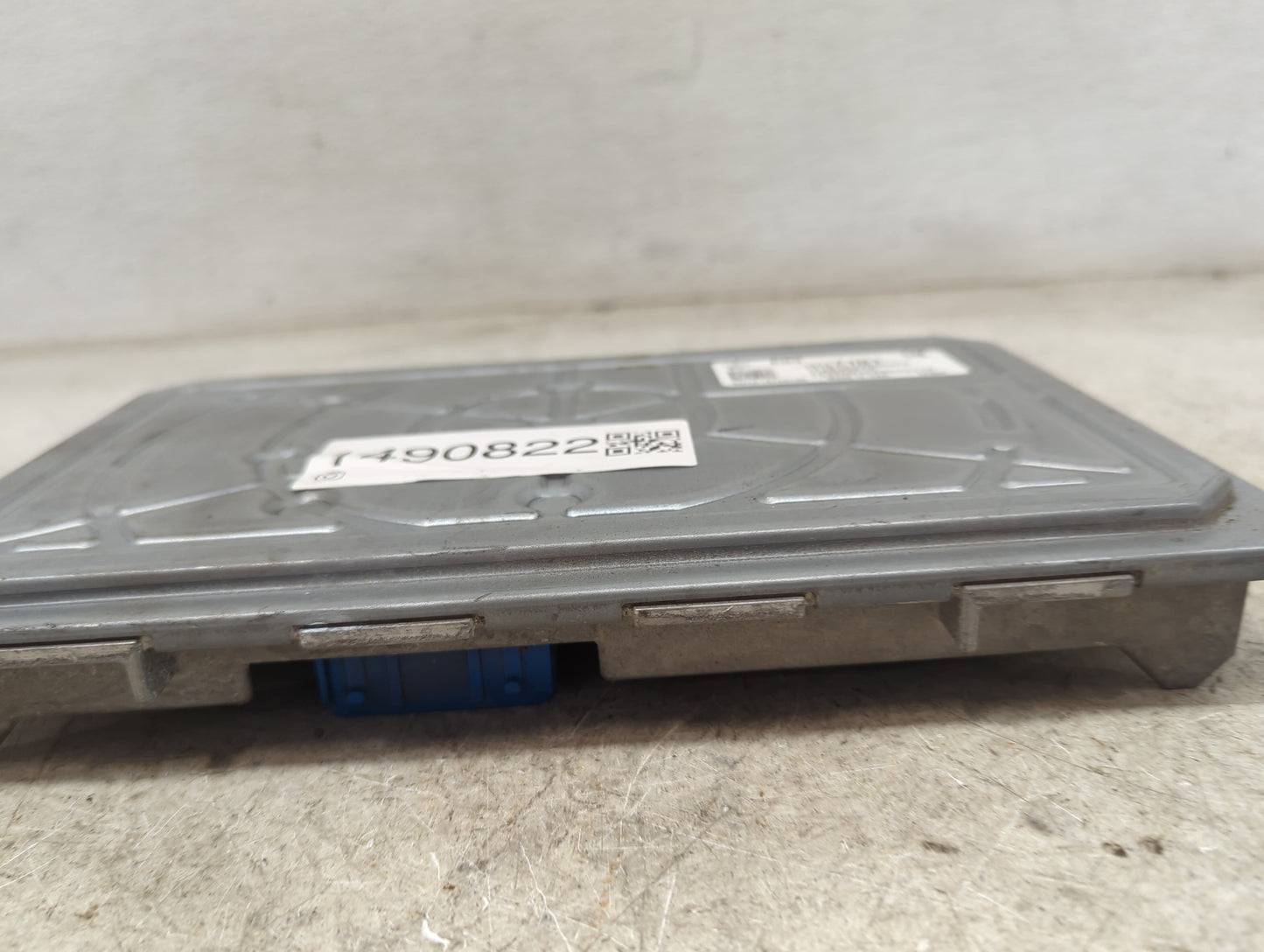 2021 Chevrolet Express 2500 PCM Engine Control Computer ECU ECM PCU OEM P/N:12727101 12725133, 116833270 Fits Fits 2019 2020